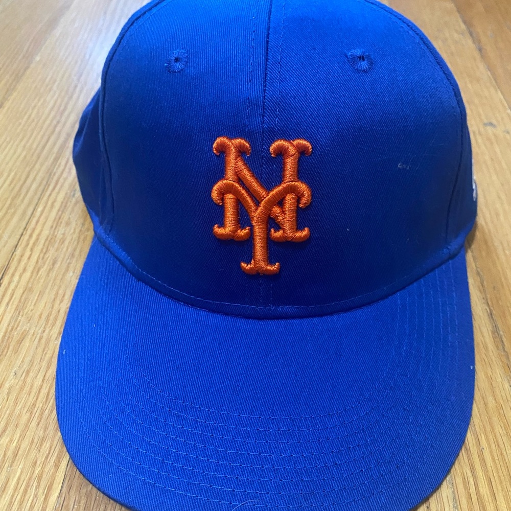 Never Worn NY Mets Adjustable Hat